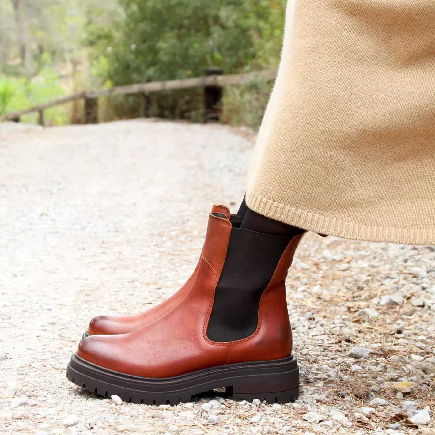 Bottines & Bottes-JULES & JENN Bottines Chelsea Crantees Cuir Cognac