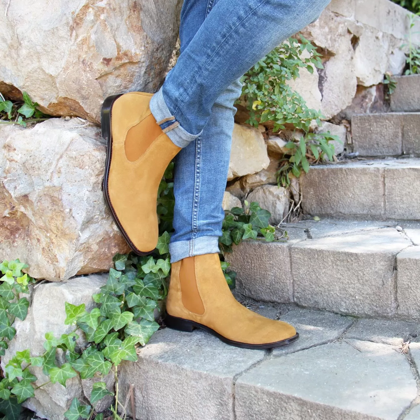 Boots-JULES & JENN Chelsea Boots Cuir Daim Camel