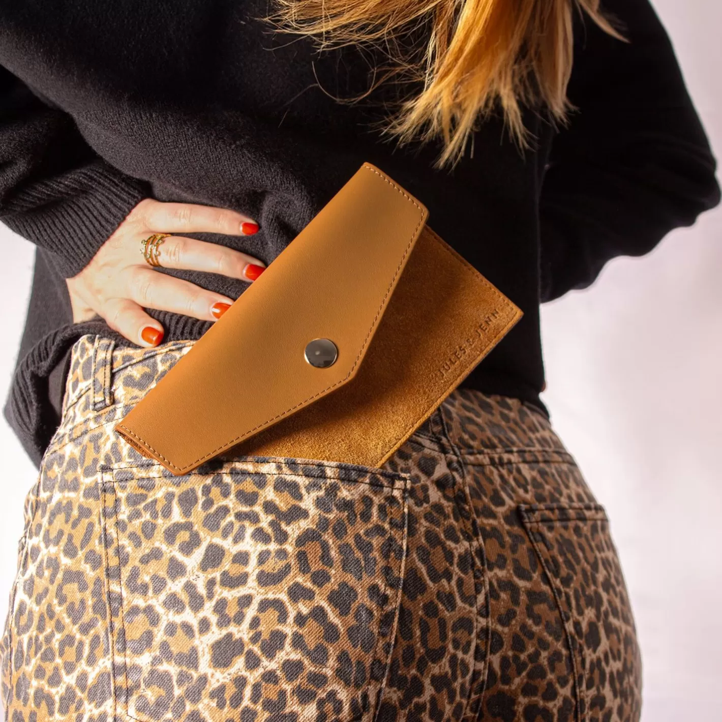 Petite Maroquinerie-JULES & JENN Pochette Enveloppe Cuir Upcycle Cognac