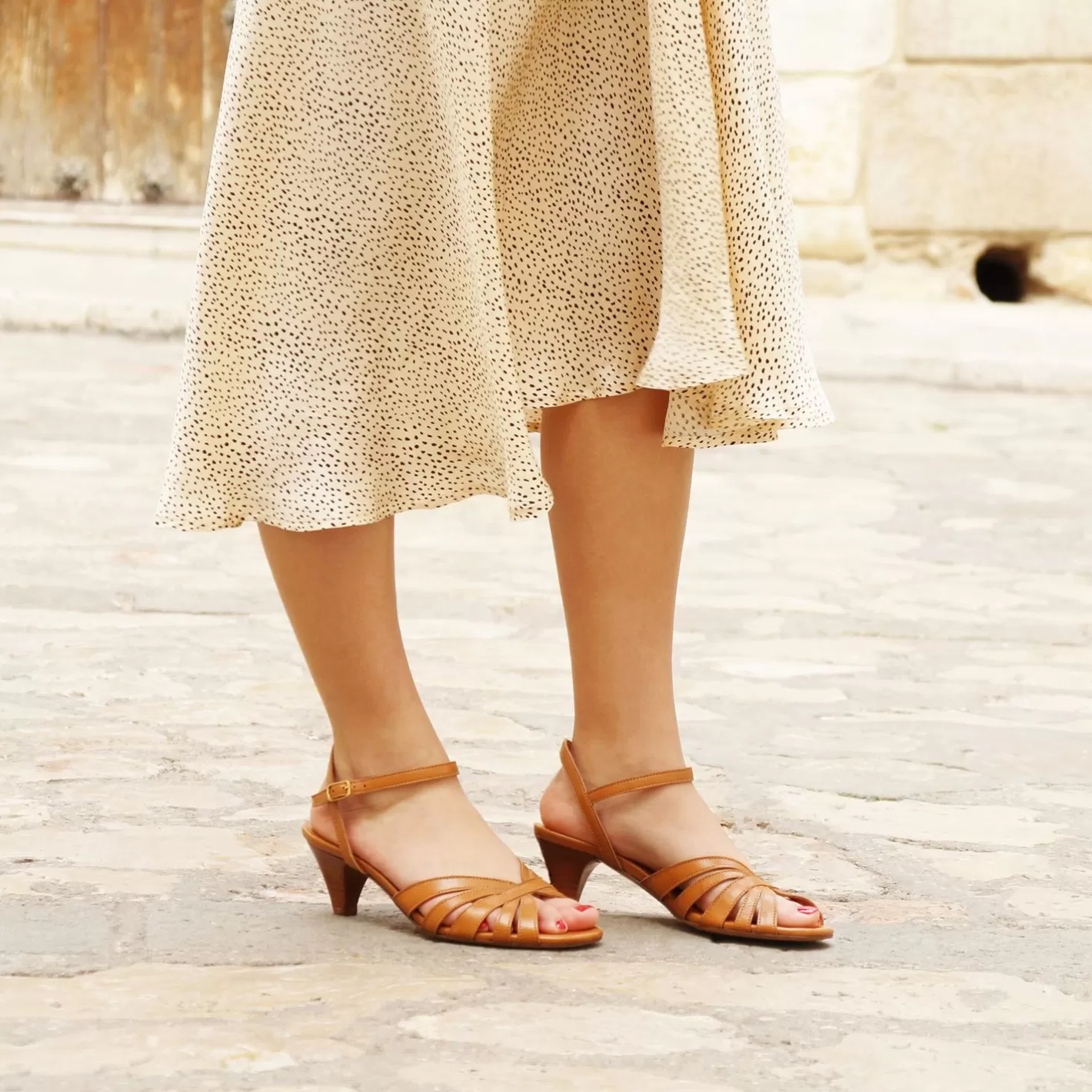 Sandales-JULES & JENN Sandales Moyen Talon Brides Camel